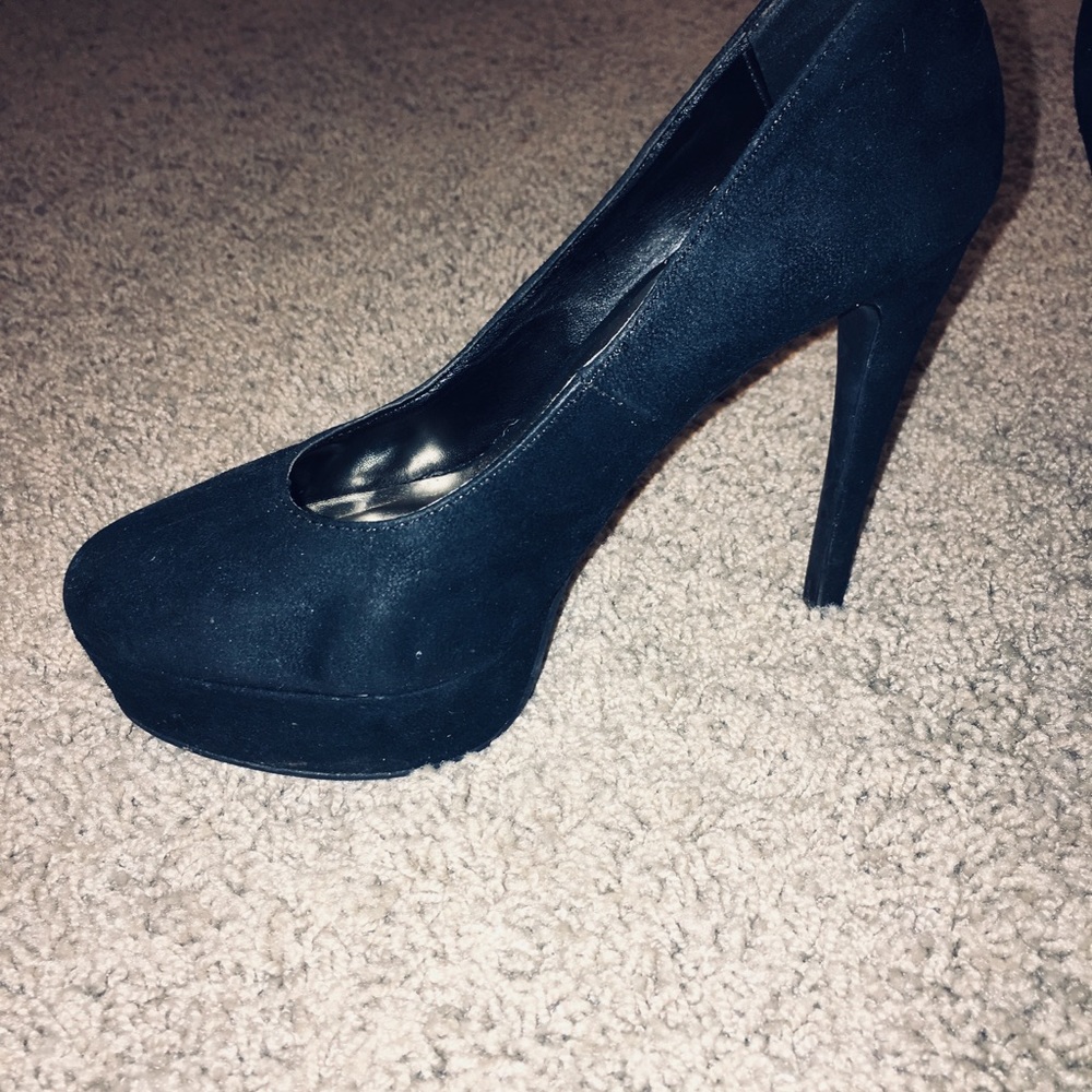 Suede high heel